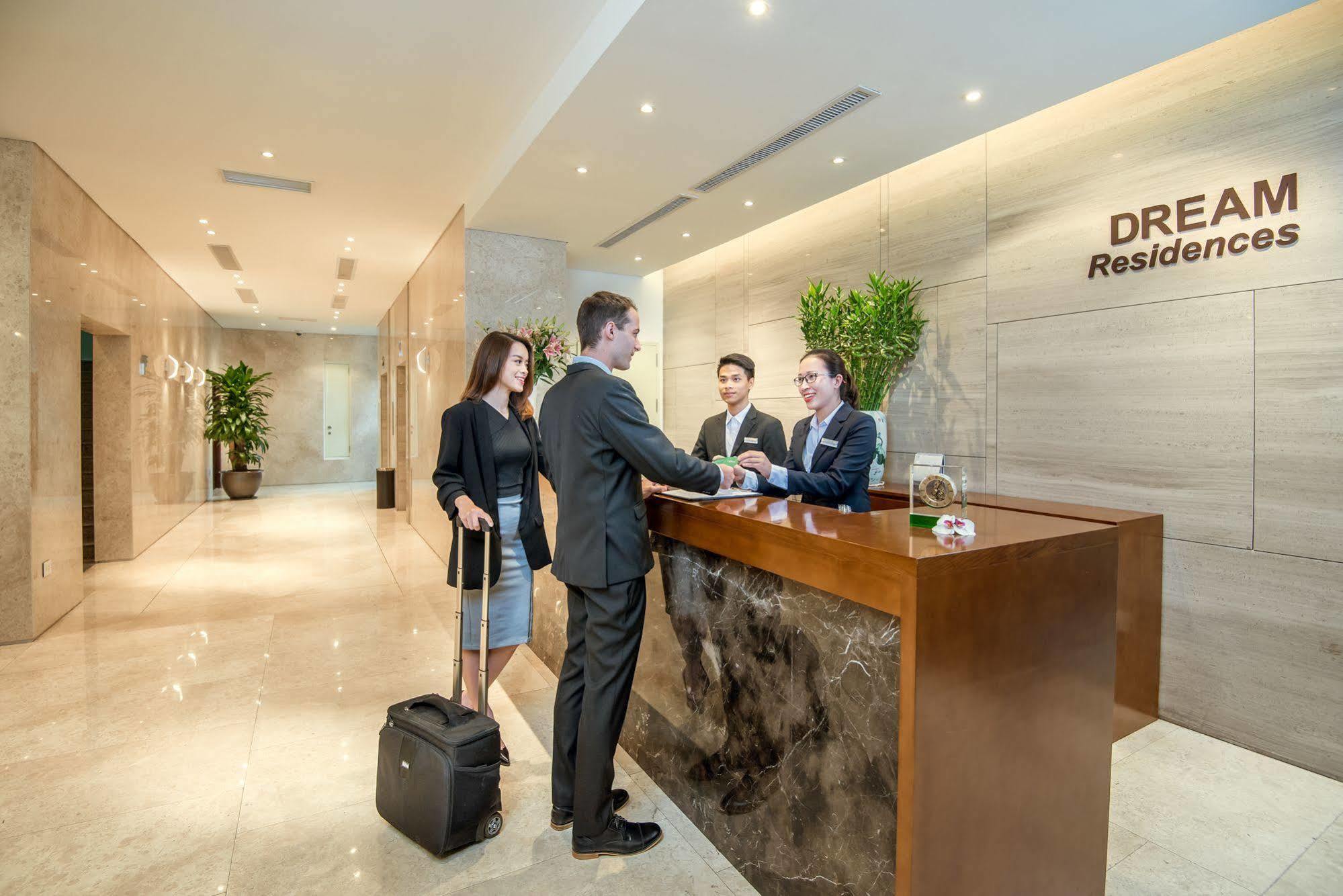 Dream Hotel&Apartment Hanoi Buitenkant foto